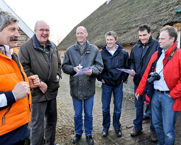 d09-1025 maurits@dijkens.com